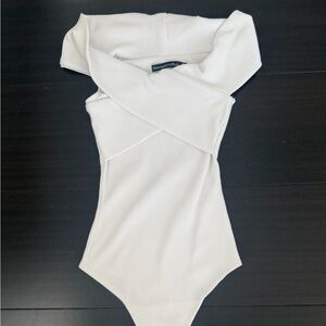 Abercrombie & Fitch White Kids Bodysuit